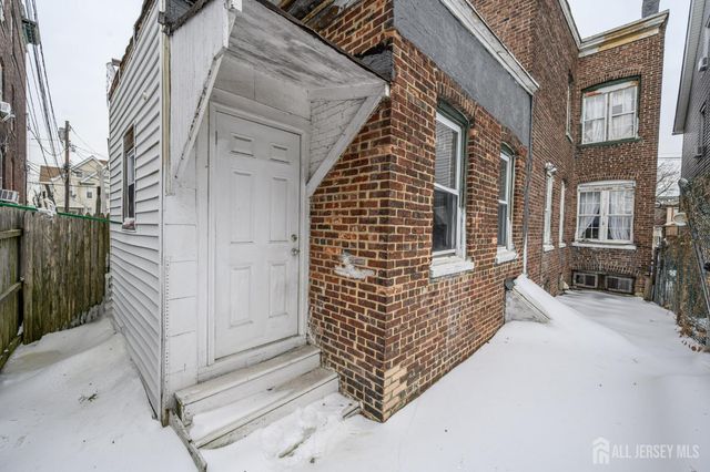 107 Market Street, Perth Amboy, NJ 08861