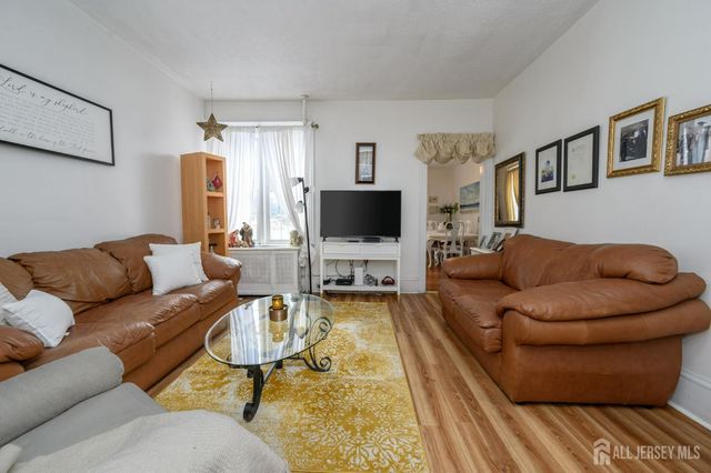 107 Market Street, Perth Amboy, NJ 08861