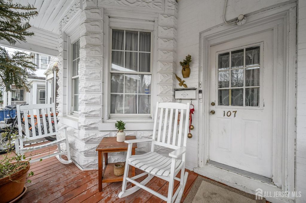 107 Market Street, Perth Amboy, NJ 08861