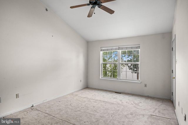 5801 RIVERFRONT DR, Palmyra, NJ 08065