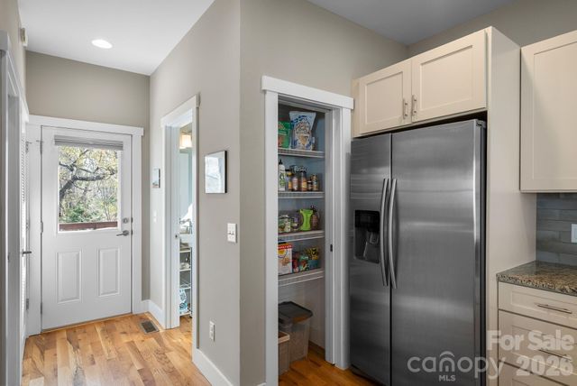 55 Vandalia Avenue, Asheville, NC 28806