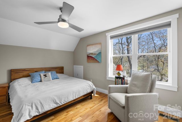 55 Vandalia Avenue, Asheville, NC 28806