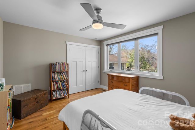 55 Vandalia Avenue, Asheville, NC 28806