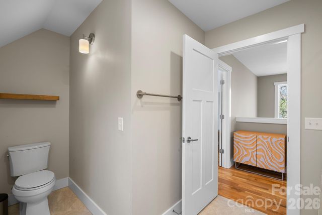 55 Vandalia Avenue, Asheville, NC 28806