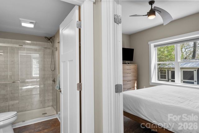 55 Vandalia Avenue, Asheville, NC 28806