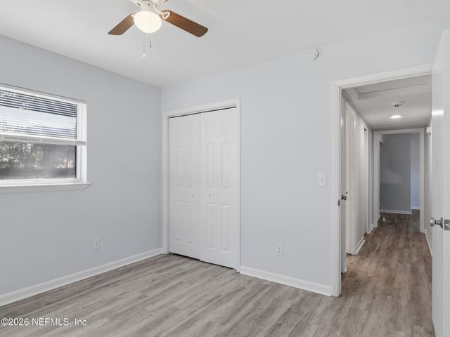 2434 LEONID Road, Jacksonville, FL 32218