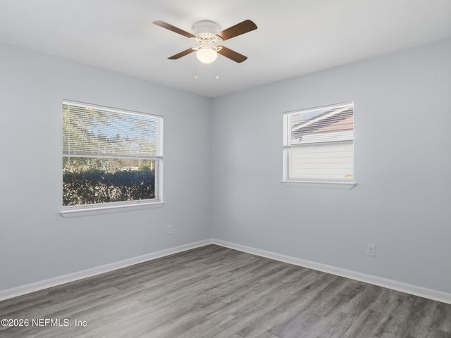 2434 LEONID Road, Jacksonville, FL 32218