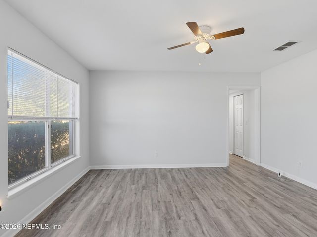 2434 LEONID Road, Jacksonville, FL 32218