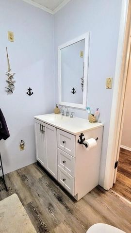 619 Copano Cove Road, Rockport, TX 78382