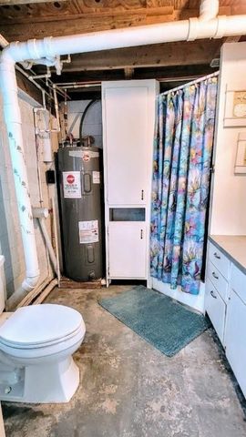 619 Copano Cove Road, Rockport, TX 78382