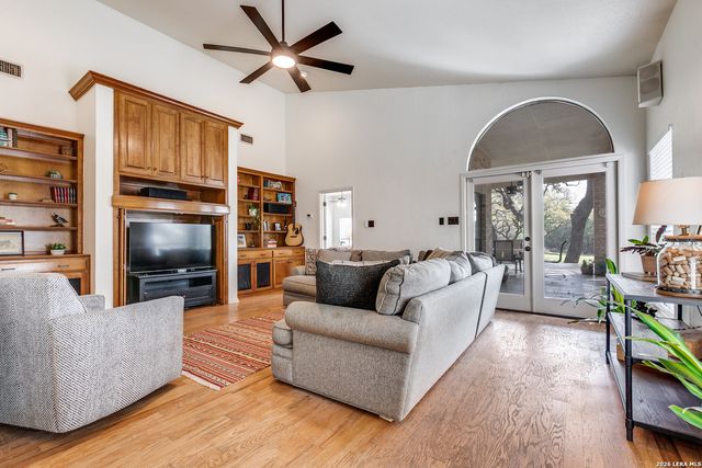 26820 Autumn Gln, Boerne, TX 78006