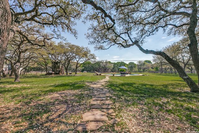 26820 Autumn Gln, Boerne, TX 78006