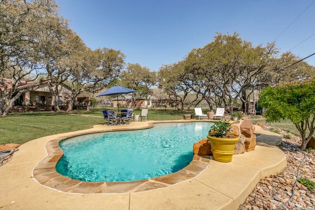 26820 Autumn Gln, Boerne, TX 78006