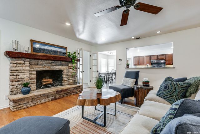 26820 Autumn Gln, Boerne, TX 78006