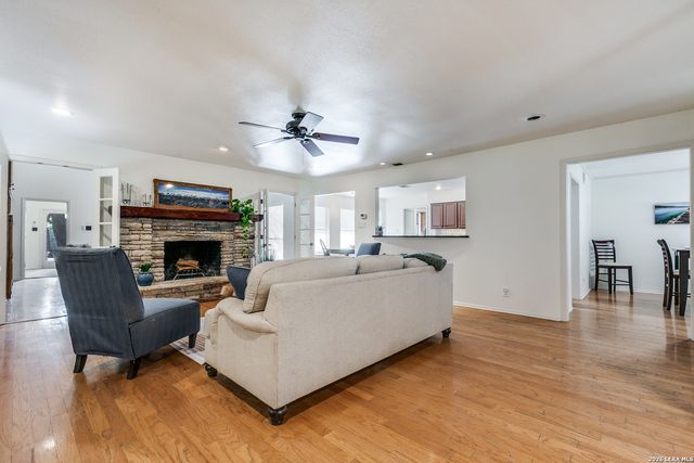 26820 Autumn Gln, Boerne, TX 78006