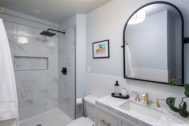 14 Aulike Street 404, Kailua, HI 96734