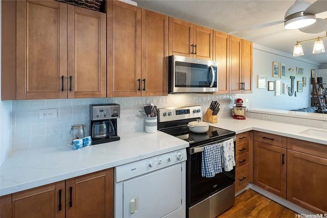14 Aulike Street 404, Kailua, HI 96734