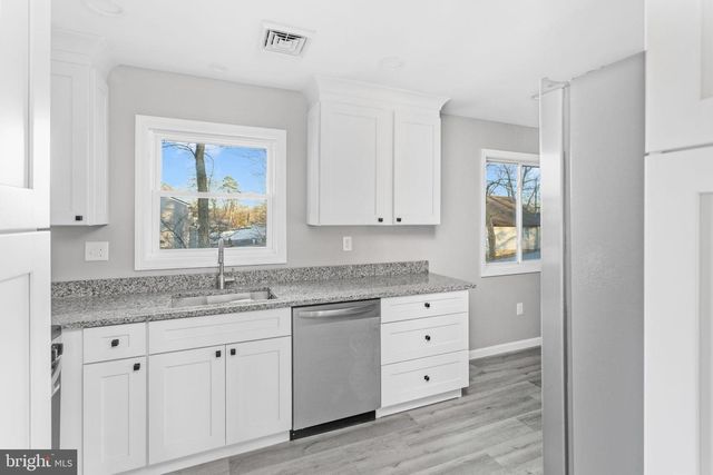 502 HUNTER BLVD, Browns Mills, NJ 08015