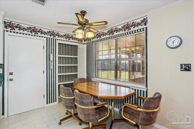 421 Bunker Hill Dr, Pensacola, FL 32506