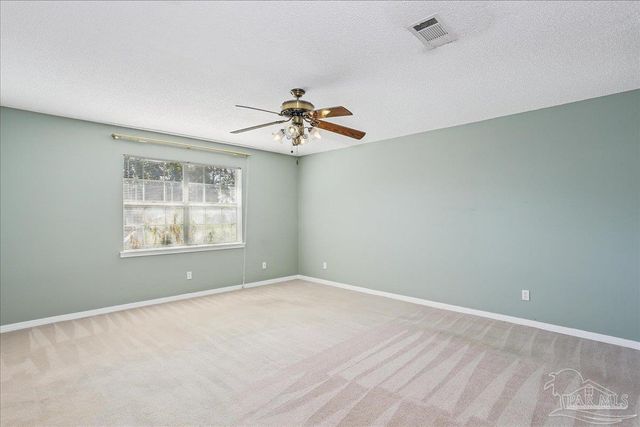 421 Bunker Hill Dr, Pensacola, FL 32506