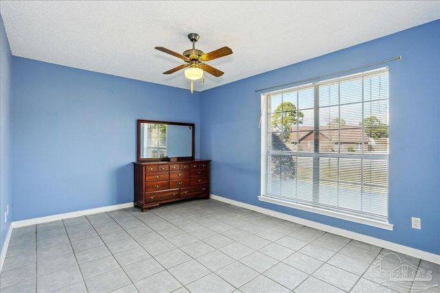 421 Bunker Hill Dr, Pensacola, FL 32506