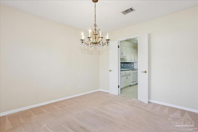 421 Bunker Hill Dr, Pensacola, FL 32506