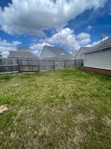 7068 MILLERS GLEN WAY, Unincorporated, TN 38125