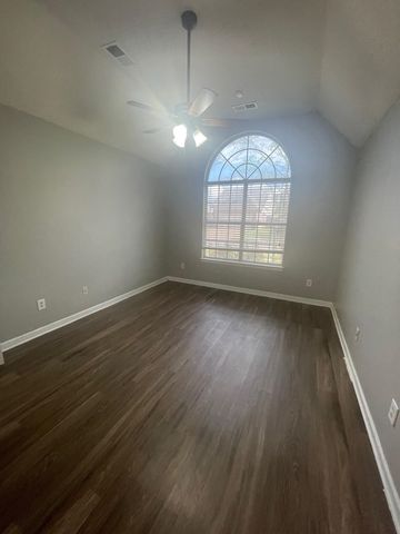 7068 MILLERS GLEN WAY, Unincorporated, TN 38125