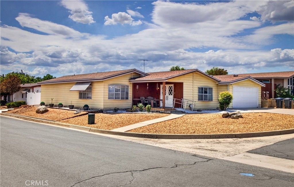 449 Crown Ridge Road, Perris, CA 92570 — photo 3