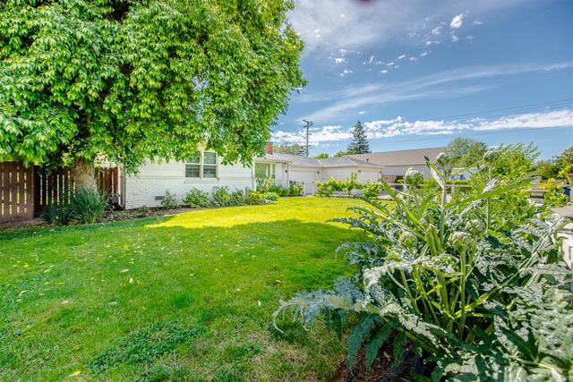 3310 Potter Lane, Sacramento, CA 95821