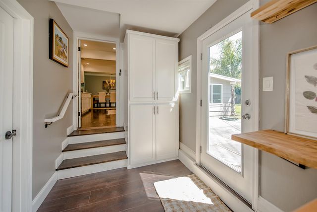 3310 Potter Lane, Sacramento, CA 95821