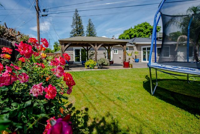 3310 Potter Lane, Sacramento, CA 95821