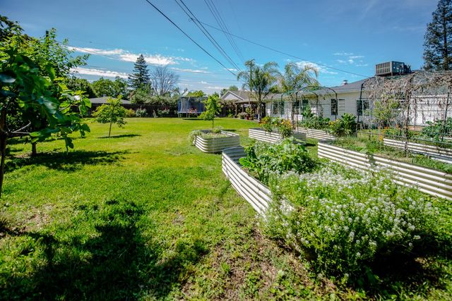 3310 Potter Lane, Sacramento, CA 95821