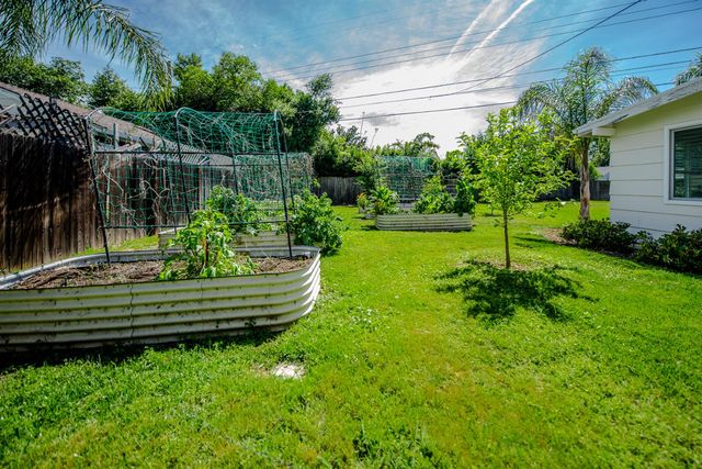 3310 Potter Lane, Sacramento, CA 95821