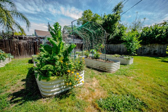 3310 Potter Lane, Sacramento, CA 95821