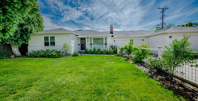 3310 Potter Lane, Sacramento, CA 95821