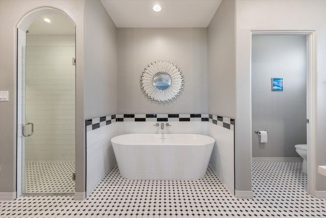 704 Gregg Road NE, Rio Rancho, NM 87124