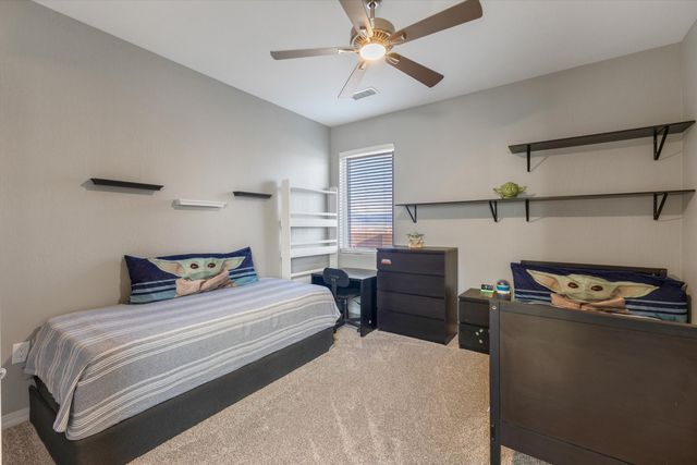 704 Gregg Road NE, Rio Rancho, NM 87124