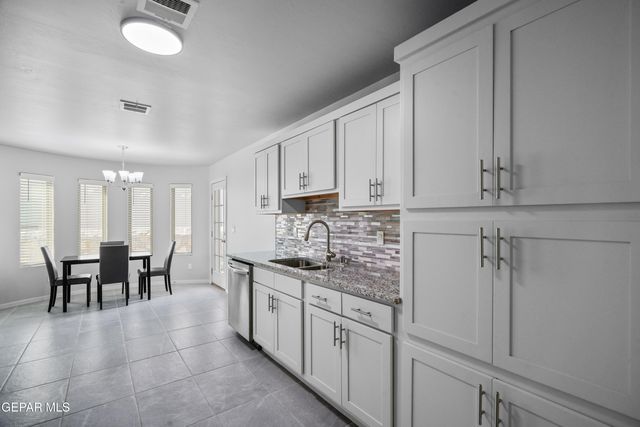 13837 Paseo Bosque Avenue, Horizon City, TX 79928