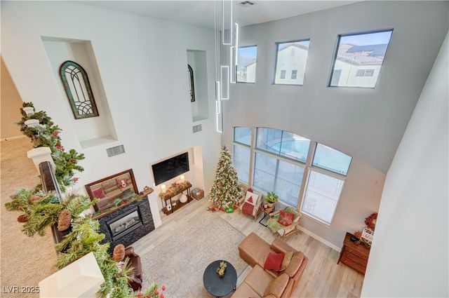 8810 Arroyo Azul Street, Las Vegas, NV 89131