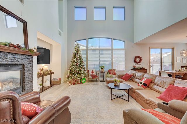 8810 Arroyo Azul Street, Las Vegas, NV 89131