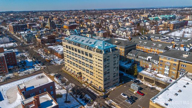 40 Fayette Street 64, Perth Amboy, NJ 08861