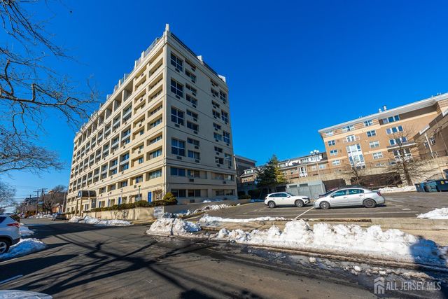 40 Fayette Street 64, Perth Amboy, NJ 08861