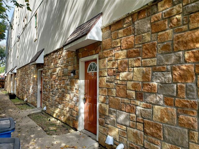 4713 Virginia Avenue A, Dallas, TX 75204