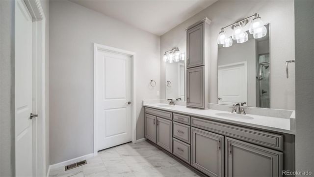 4984 N Tempe Street, Aurora, CO 80019
