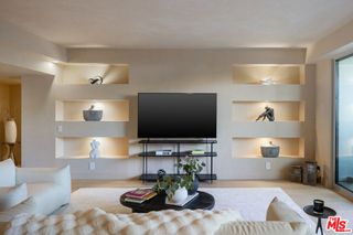 818 N Doheny Drive 205, West Hollywood, CA 90069