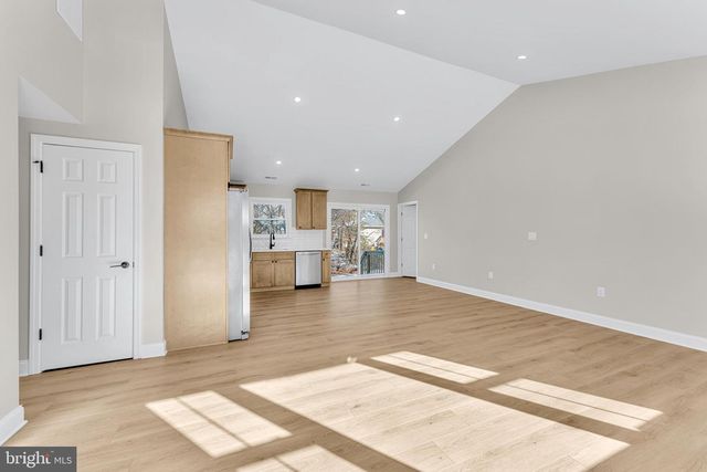 250 GARDEN AVE, Browns Mills, NJ 08015