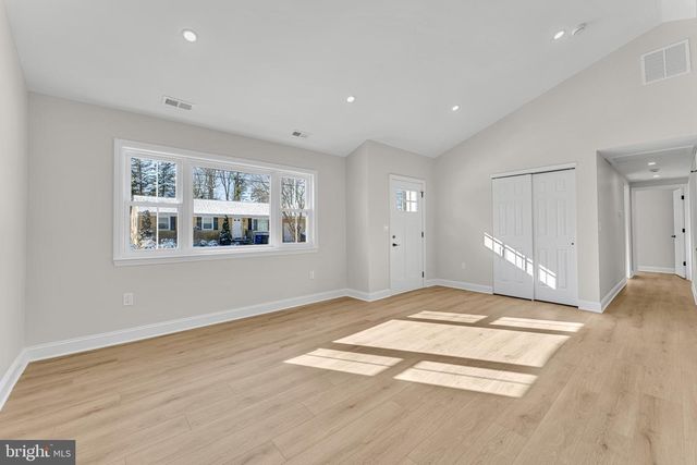 250 GARDEN AVE, Browns Mills, NJ 08015