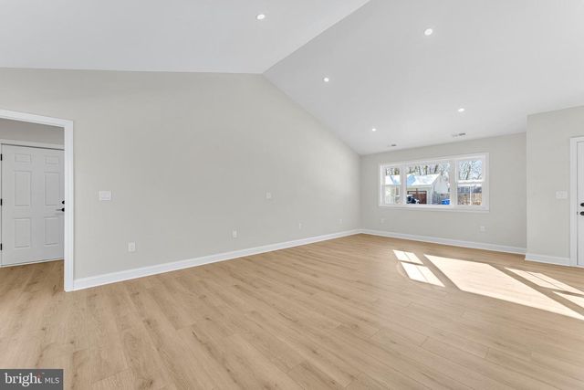 250 GARDEN AVE, Browns Mills, NJ 08015