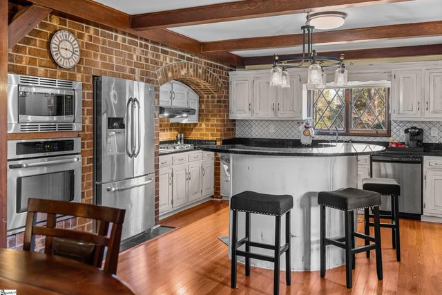 101 Pinewood Drive, Piedmont, SC 29673